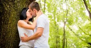 Eski kocası ormanda becerdi 