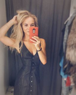 Kızlar genellikle yaşlarından daha yaşlı görünürler