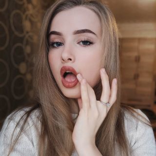 Rüyasında da zevk alır