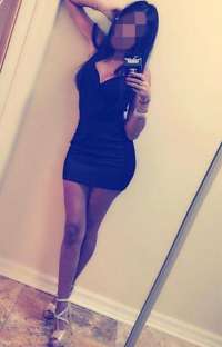 Çekici ve özel bayan Azra