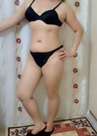 Çılğın bir escort Cemre