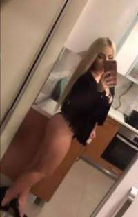 Çılğın bir escort Cemre