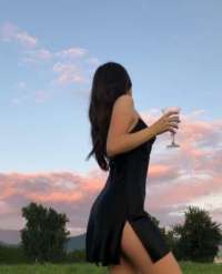 En güzel escort Nia