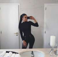 Güzel Escort Banu Mersinde Görüşme Yapıyor