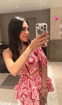 KENDİ Yeri olan Simge Mersin bayan