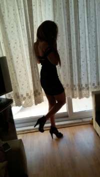 Mersin Merkez esmer escort Begüm