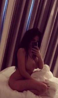 Mersin siyah tenli escort bayan Melis