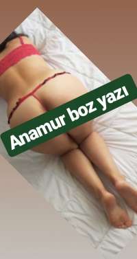 Saf doğal güzelliğin adı olan Mersin escort bayan Derin 