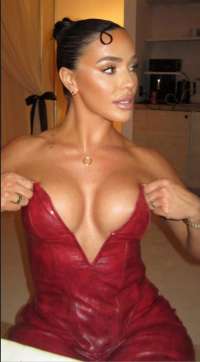 Sevgili tadında görüşmeler yapan Tara