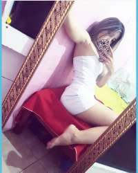 Tutkulu sevişmeler yapan Eda