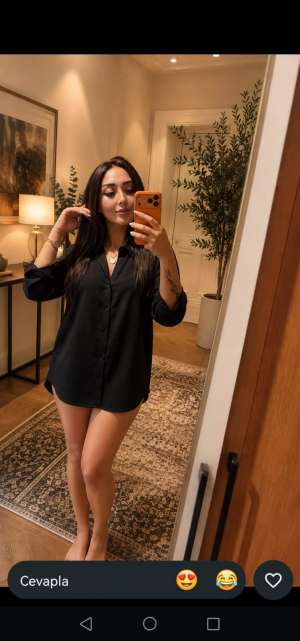 Beyaz tenli seksi VİP escort Ukrayna Afina