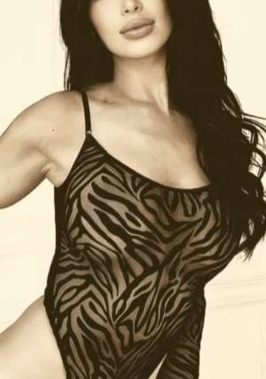 Eğlenmeyi seven escort Saşa