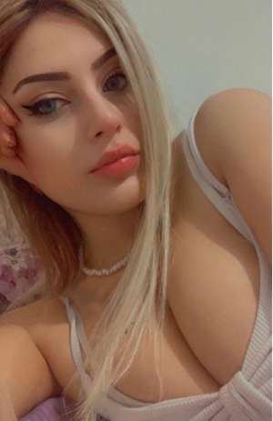 Harika görünüşlü Aleyna