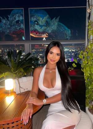 Vip escort hizmeti sunan Reyna