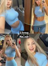 Seks performansı yüksek Larisa ve Melek