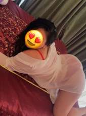 Seksi bayan Ayşe. Kendi yerim var