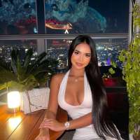 Elit bir escort partner Reyna