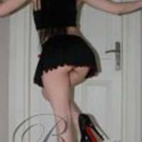 Kusursuz bedenini ortaya çıkaran Cansu