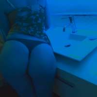 Mersinde yeni olgun escort bayan Esin