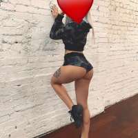 Oral seks yapan Mersin escort Busenaz