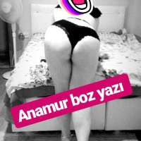 Saf doğal güzelliğin adı olan Mersin escort bayan Derin 